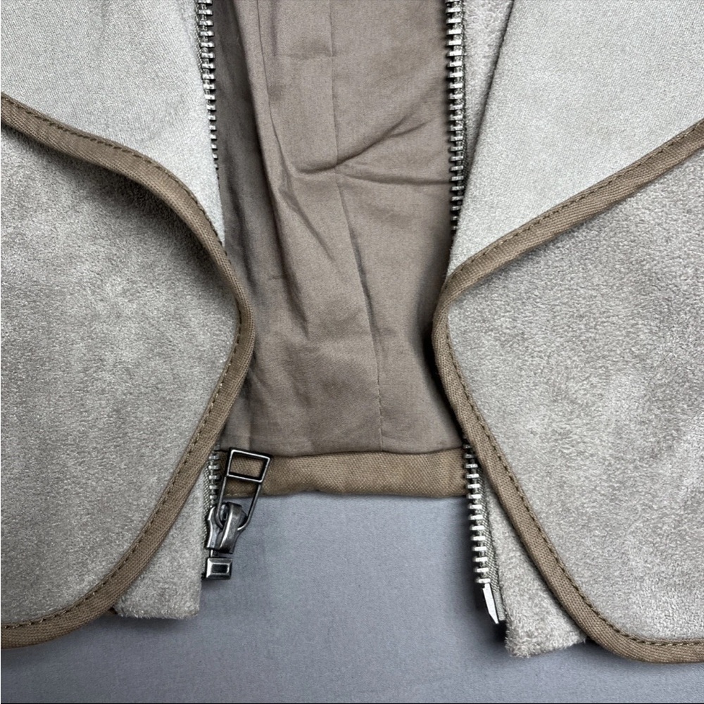 BCBG Maxazria Long Sleeve Sloan Faux Suede Cropped Moto Jacket Gray Tan Medium - Picture 6 of 16